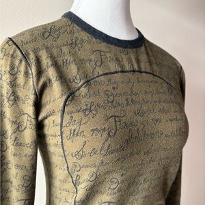 Sz6 Vintage Lululemon Manifesto Script Long Sleeve shirt